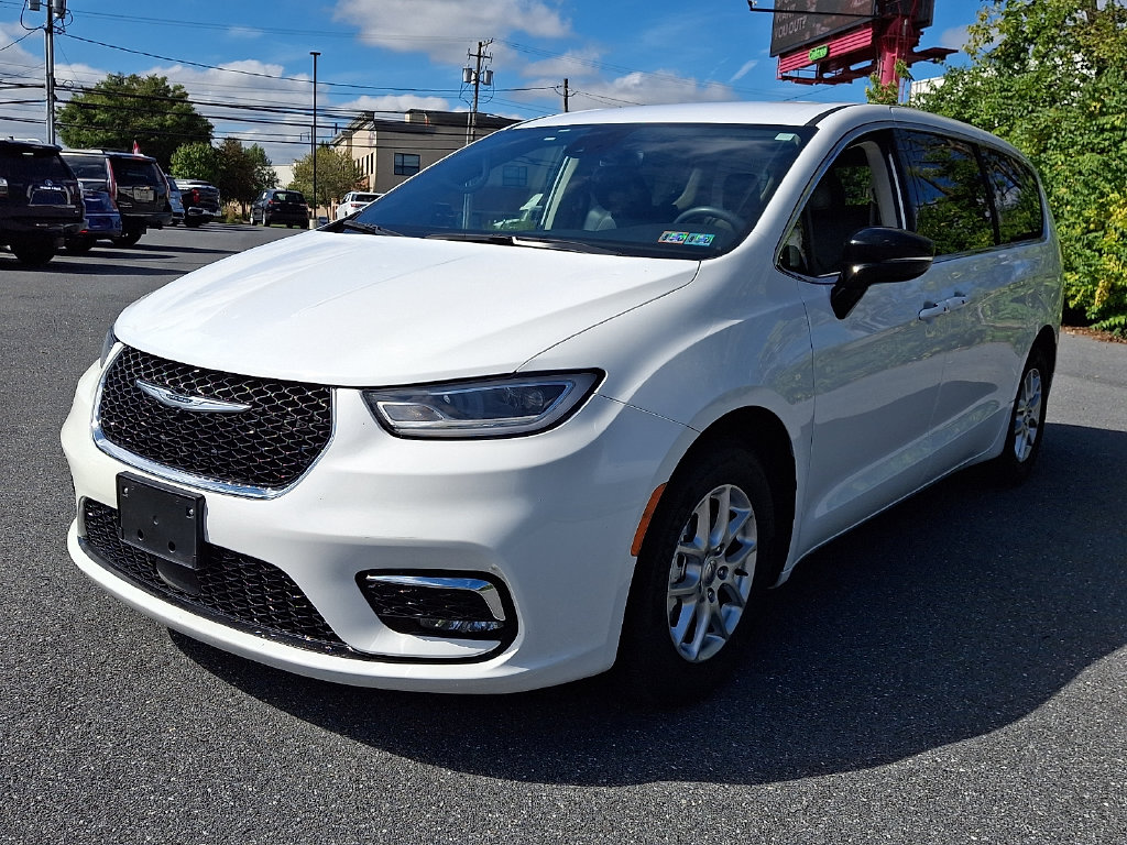 2024 Chrysler Pacifica