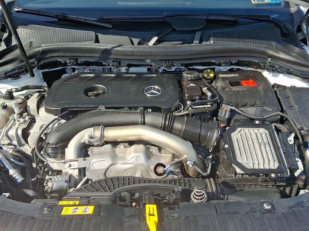 2025 Mercedes-Benz GLA GLA250 - Photo 25