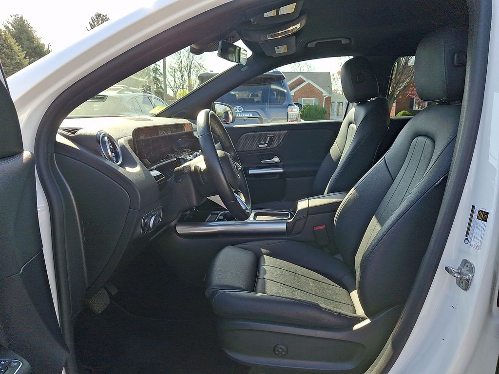 2025 Mercedes-Benz GLA GLA250 - Photo 12