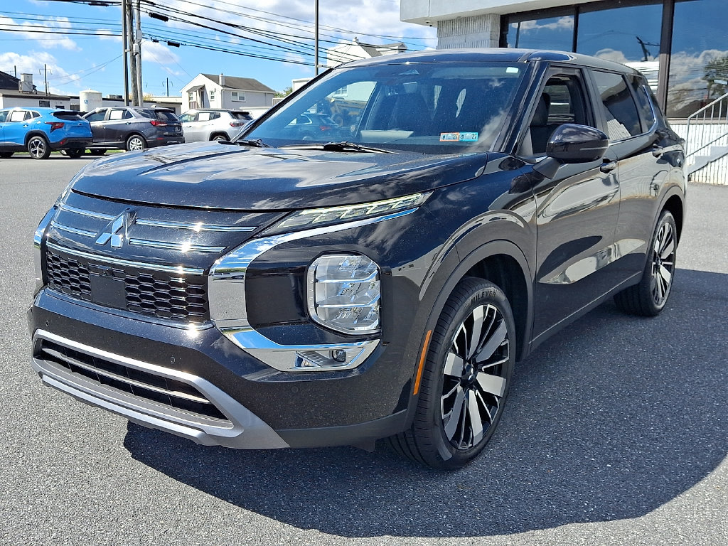 2025 Mitsubishi Outlander
