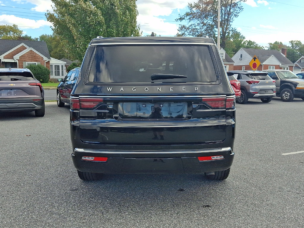 Used 2025 Jeep Wagoneer Series II SUV