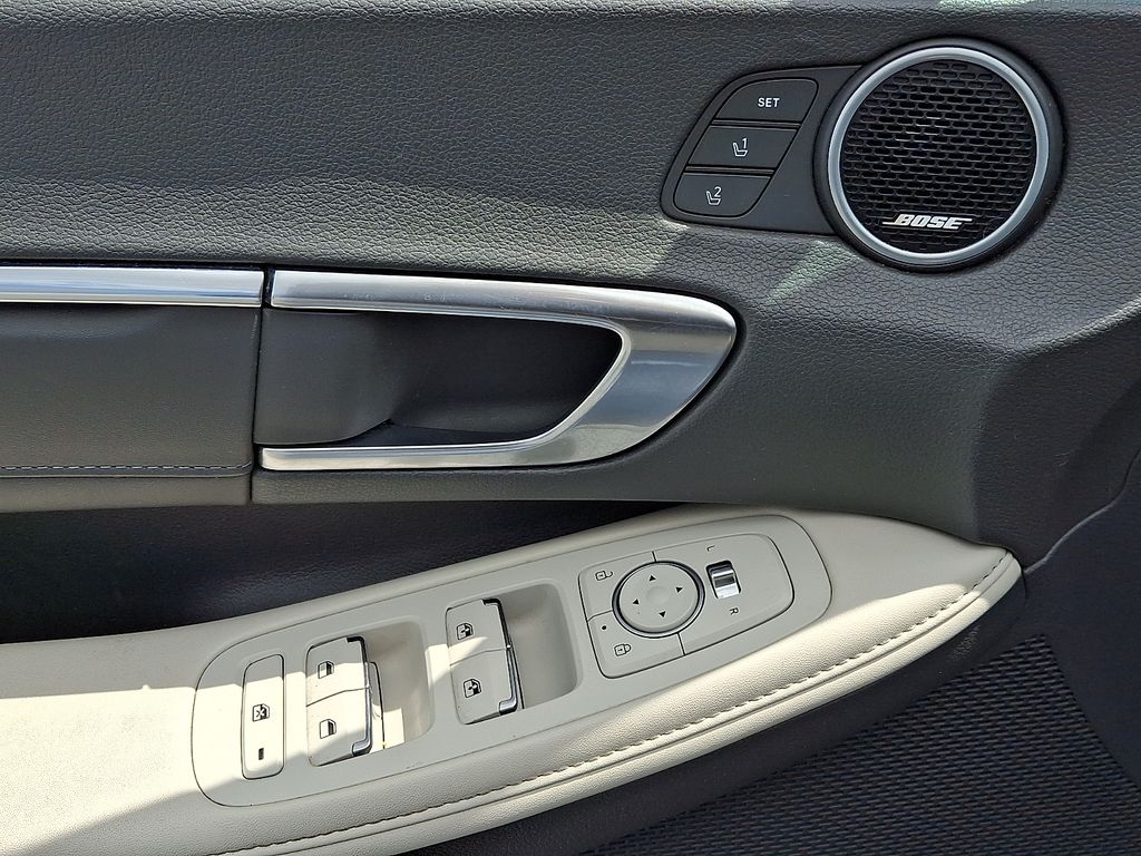 2023 Hyundai Sonata Limited - Photo 11