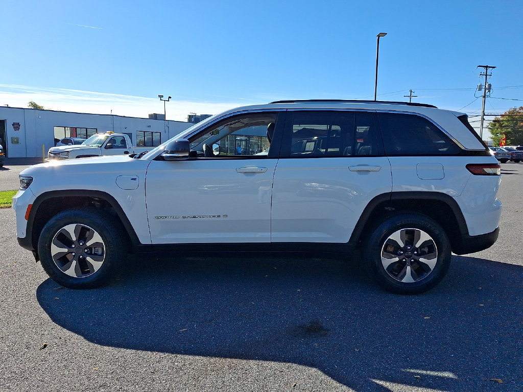 Used 2023 Jeep Grand Cherokee 4xe SUV
