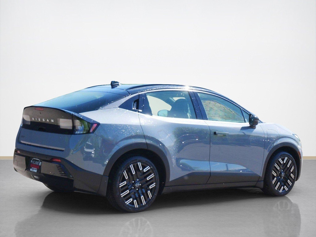 New 2026 Nissan Leaf Platinum+ SUV