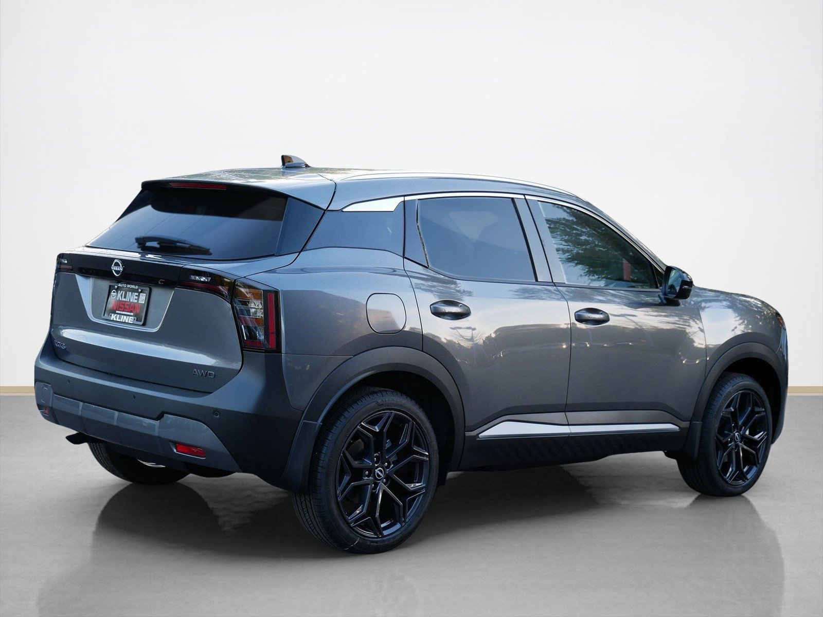 New 2027 Nissan Kicks SR SUV