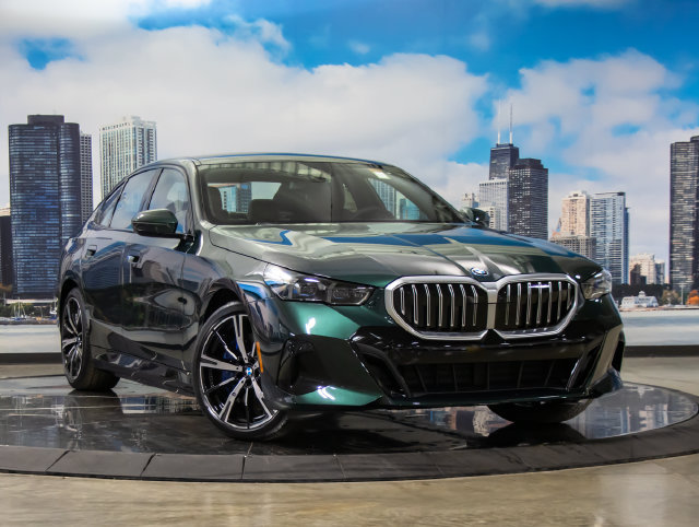 2027 BMW 550e xDrive Sedan