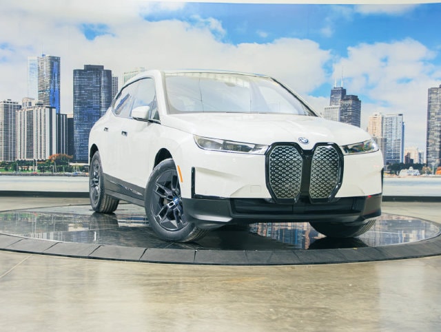 2024 BMW iX