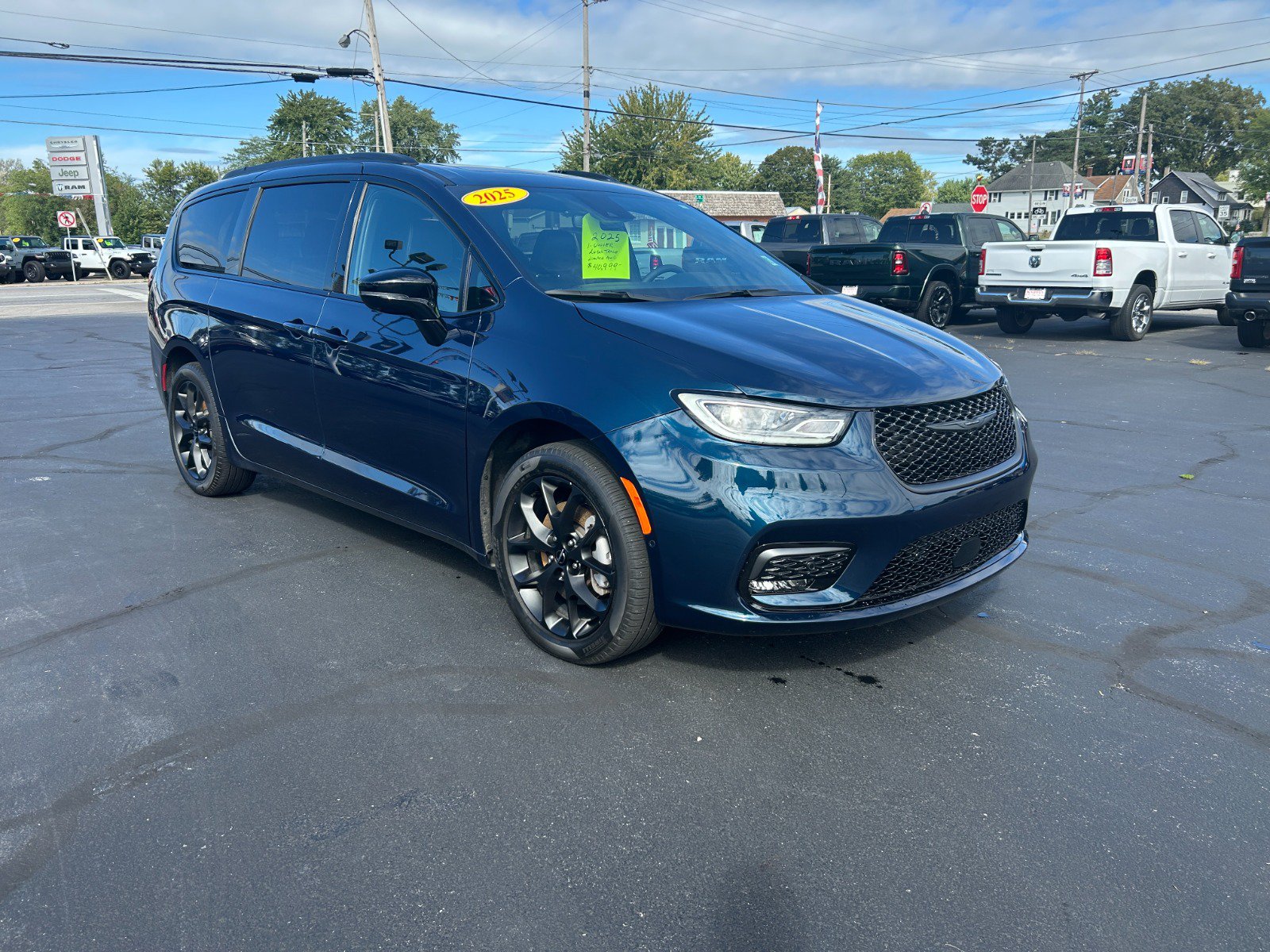 2025 Chrysler Pacifica Limited