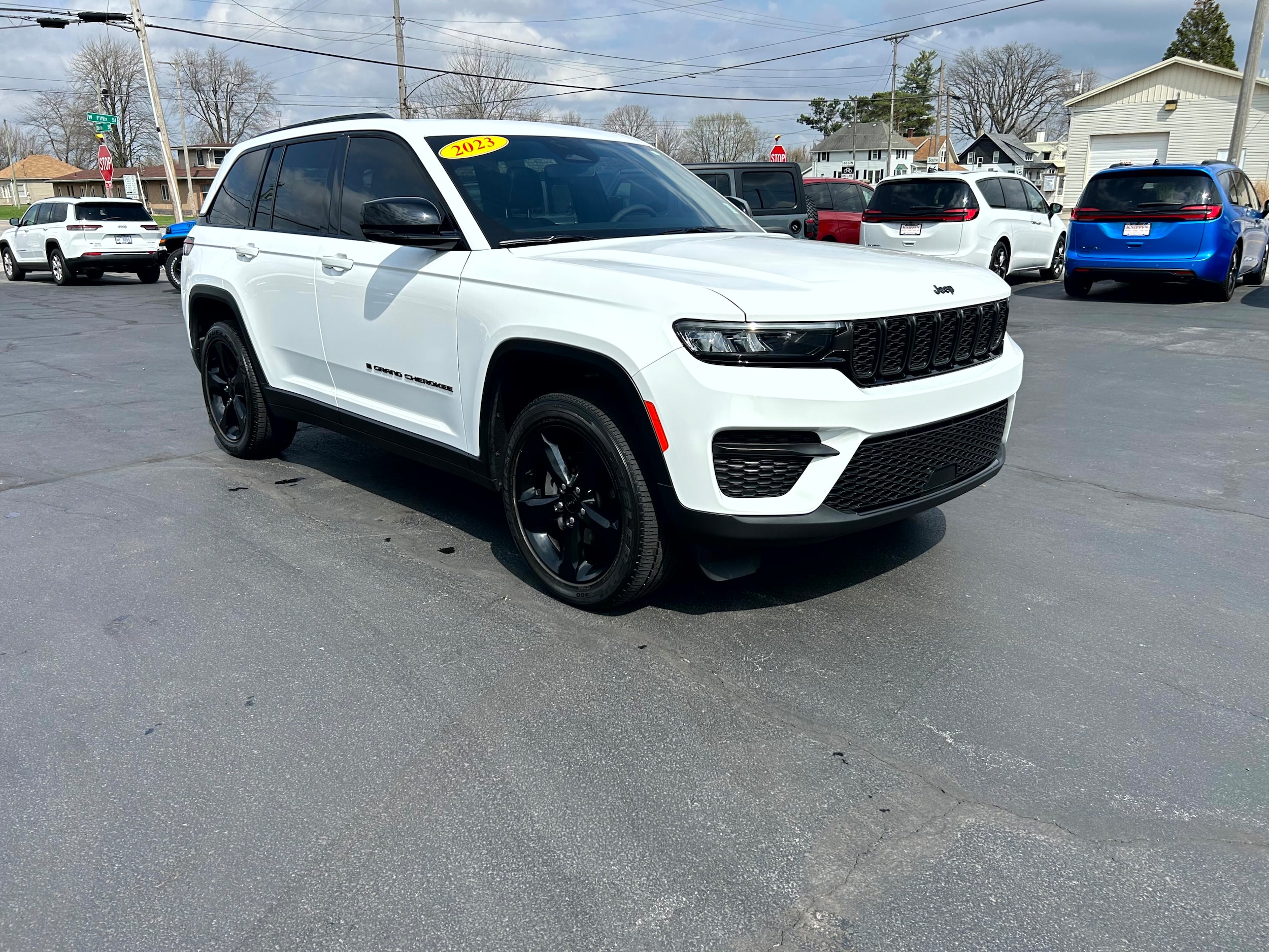2023 Jeep Grand Cherokee Altitude