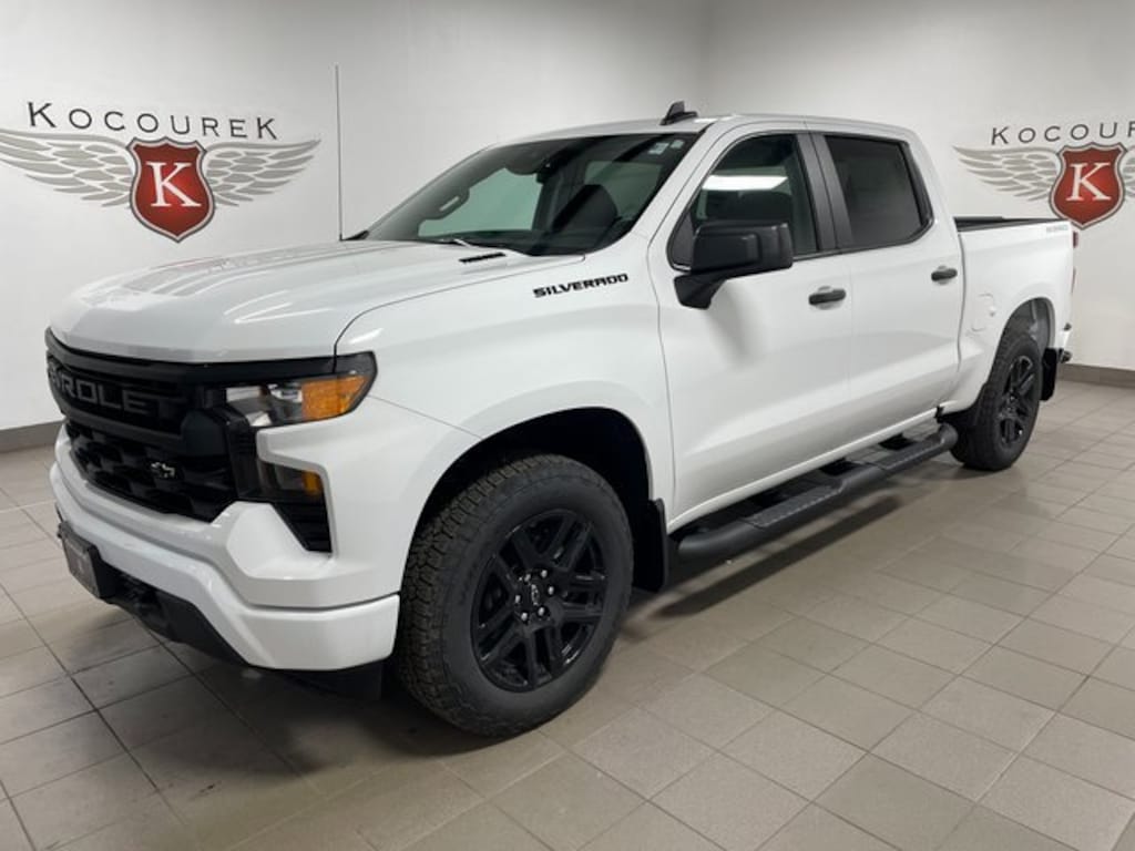 New 2026 Chevrolet Silverado 1500 Custom Truck