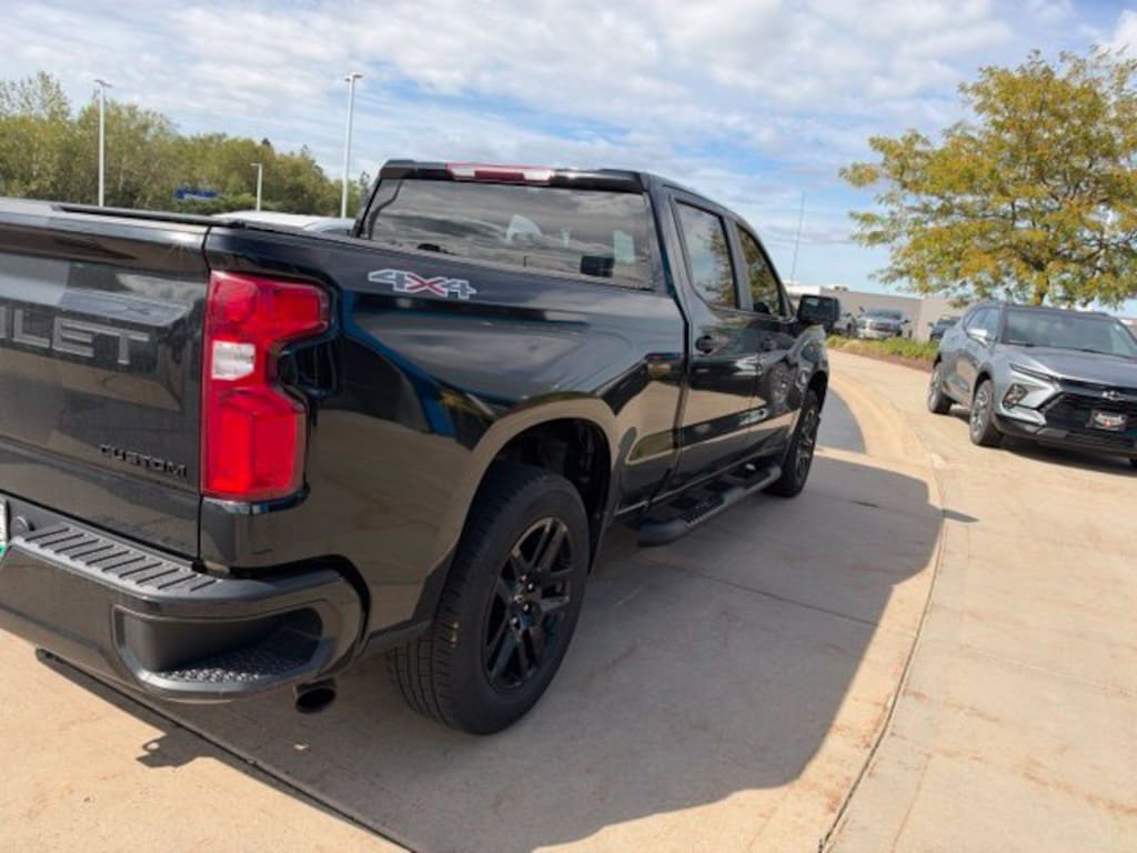 Used 2021 Chevrolet Silverado 1500 Custom Truck