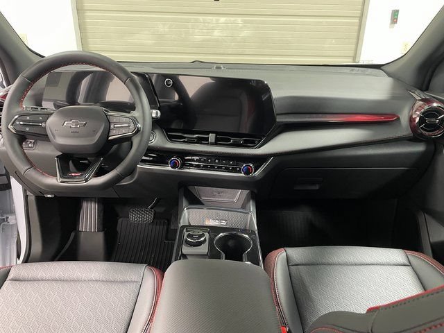 2027 Chevrolet Equinox RS - Photo 13