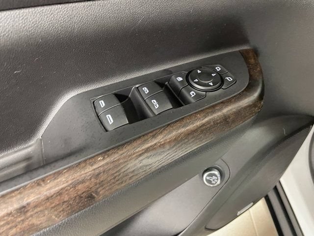 2022 GMC Acadia Denali - Photo 19