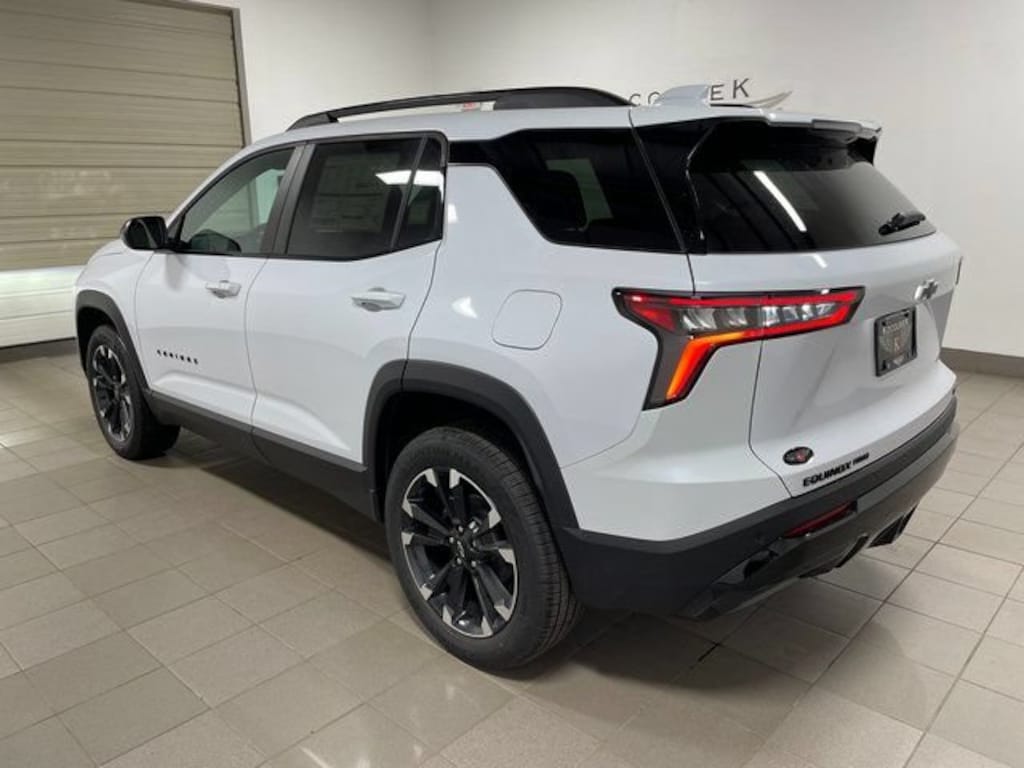New 2027 Chevrolet Equinox RS SUV