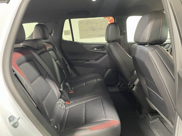 2027 Chevrolet Equinox RS - Photo 21