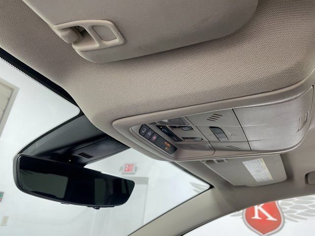 2022 GMC Acadia Denali - Photo 17