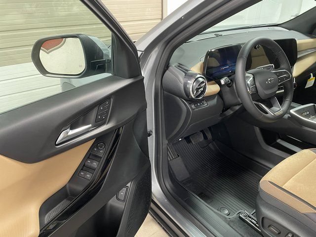 2027 Chevrolet Equinox ACTIV - Photo 10