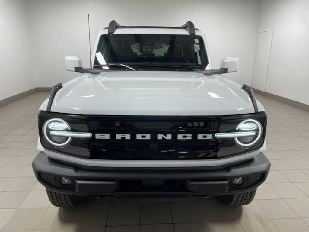 New 2026 Ford Bronco Outer Banks SUV