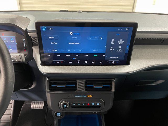 2026 Ford Maverick XLT - Photo 12