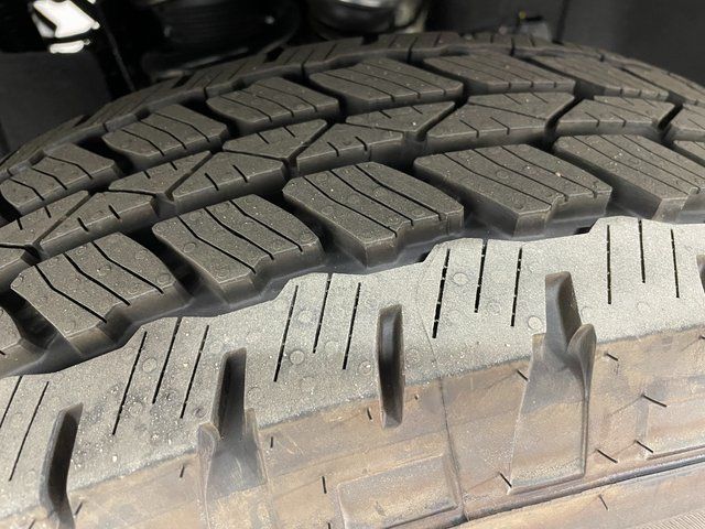 2026 Ford Bronco 4-Door Base - Photo 8