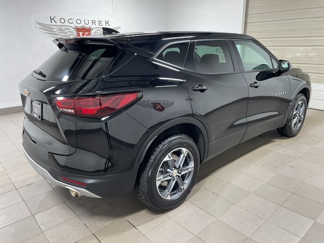2025 Chevrolet Blazer 2LT - Photo 8