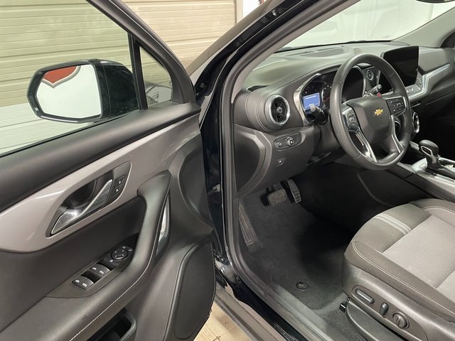 2025 Chevrolet Blazer 2LT - Photo 12