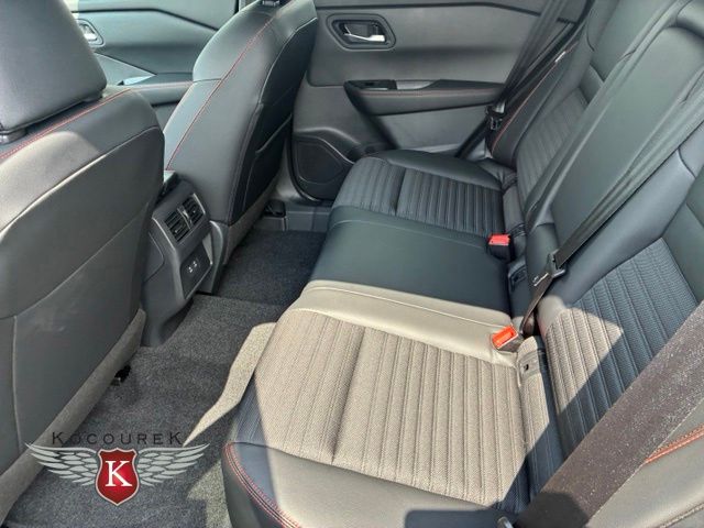 2026 Nissan Rogue Rock Creek - Photo 17