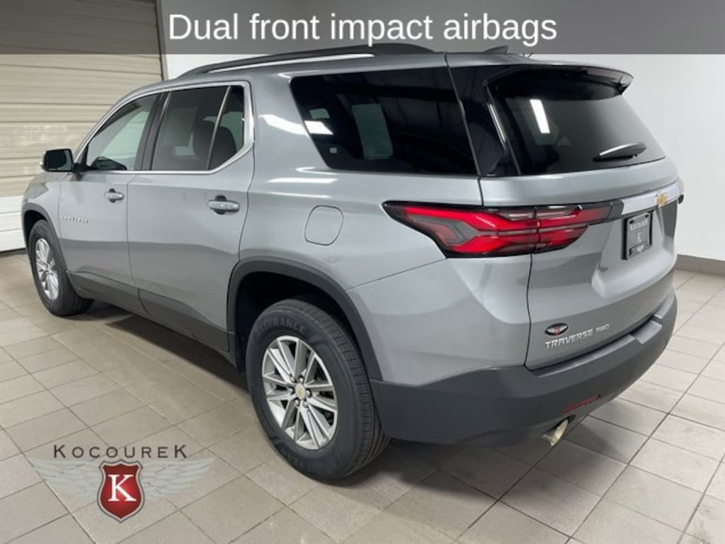 Used 2023 Chevrolet Traverse LT Cloth w/1LT SUV