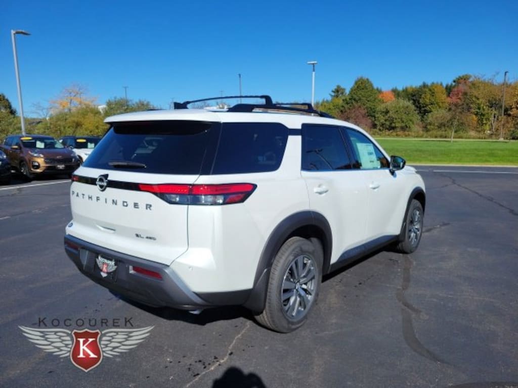 New 2026 Nissan Pathfinder SL SUV