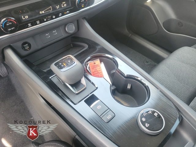 2026 Nissan Rogue SV - Photo 14
