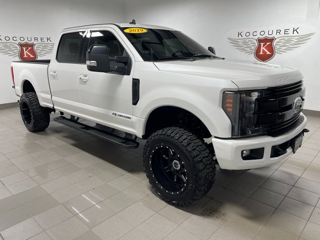 Used 2019 Ford F-250SD Lariat Truck