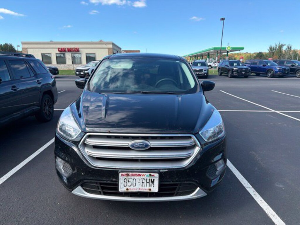 Used 2017 Ford Escape SE SUV