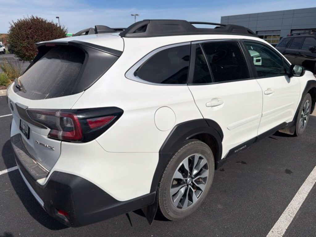 Used 2023 Subaru Outback Limited SUV