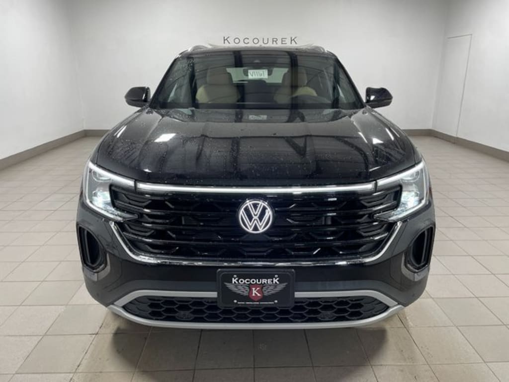 New 2026 Volkswagen Atlas Cross Sport SE w/Technology SUV