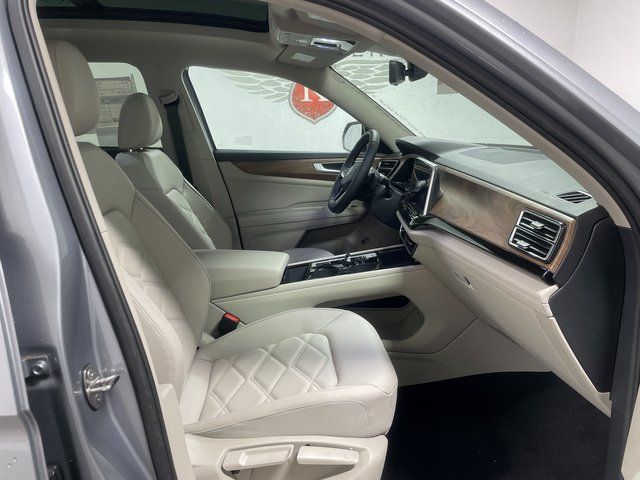 2026 Volkswagen Atlas SE w/Tech - Photo 21