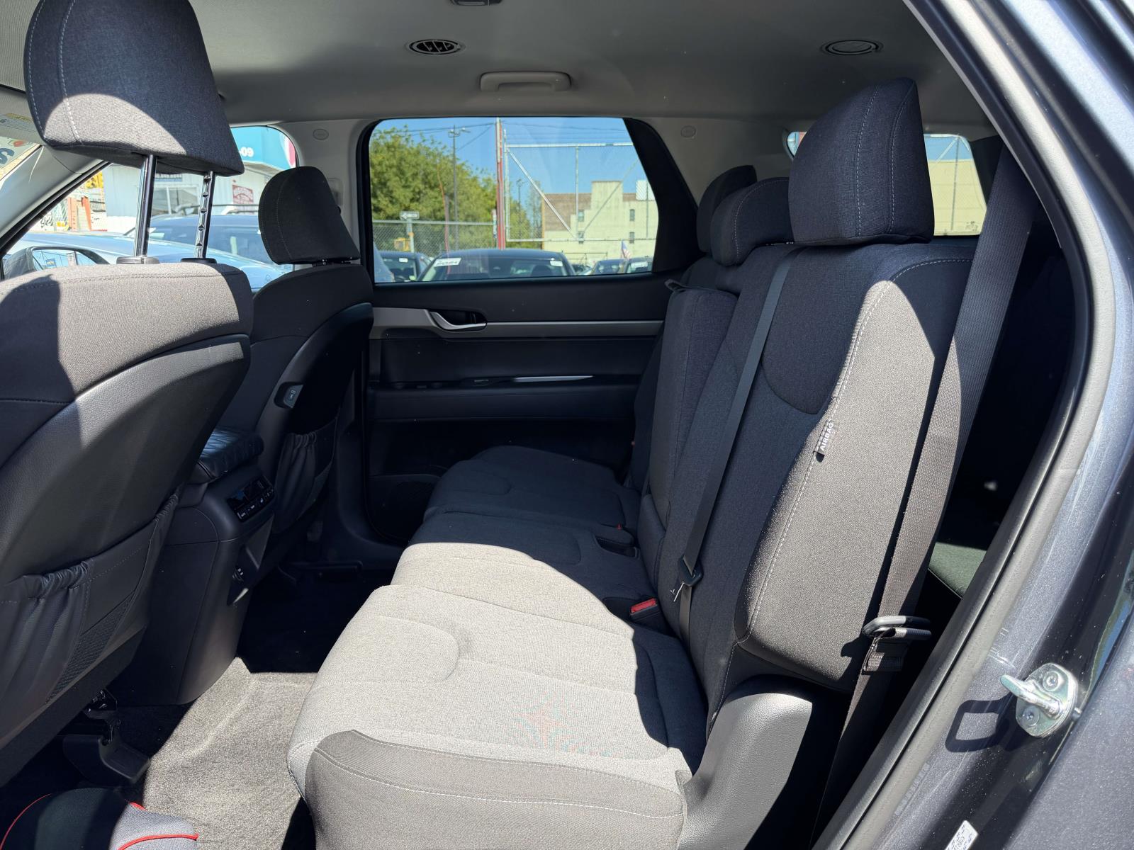 2024 Hyundai Palisade SE - Photo 13