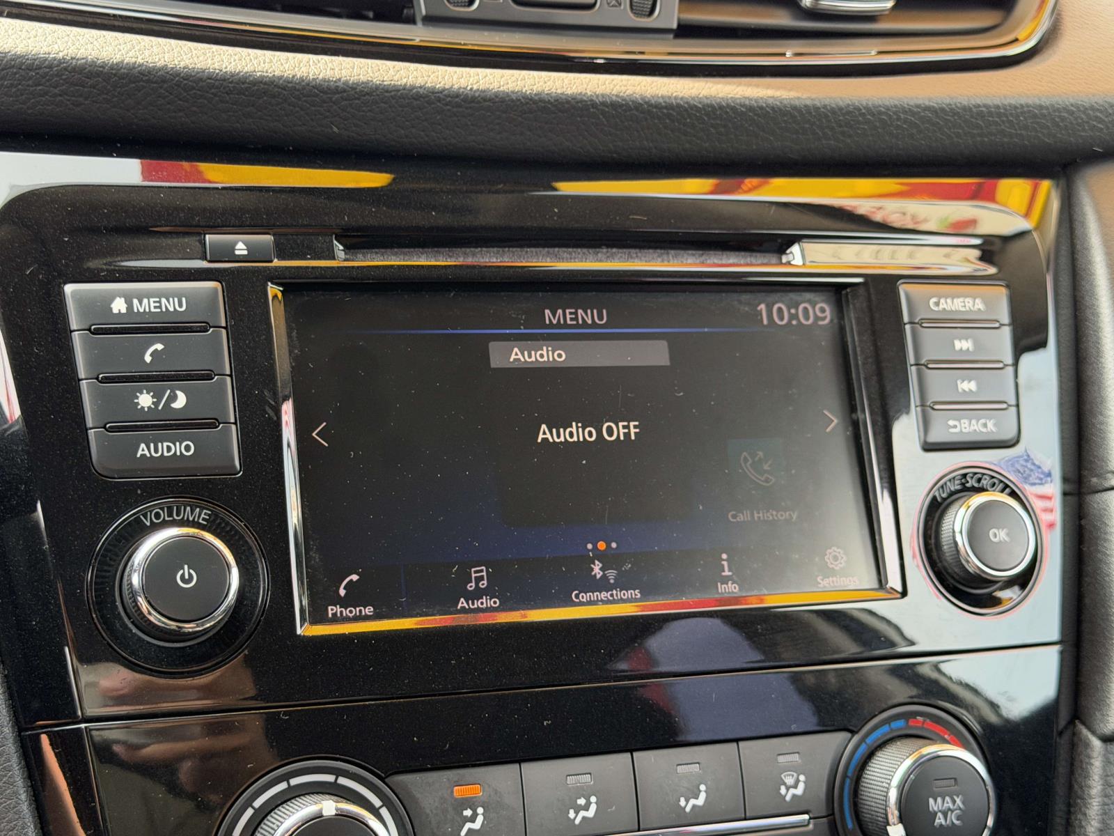 2019 Nissan Rogue S - Photo 26