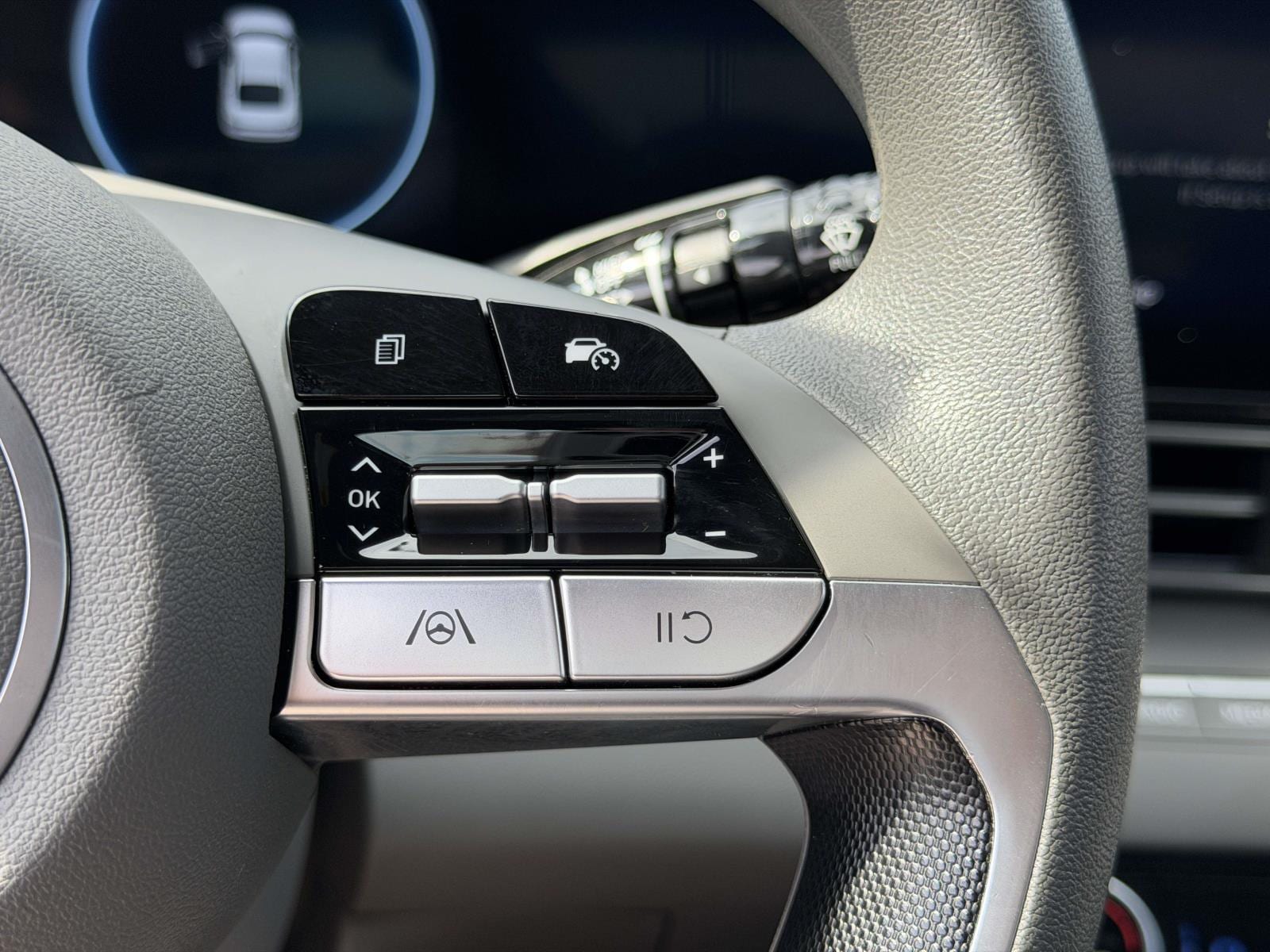 2024 Hyundai Elantra SEL - Photo 21