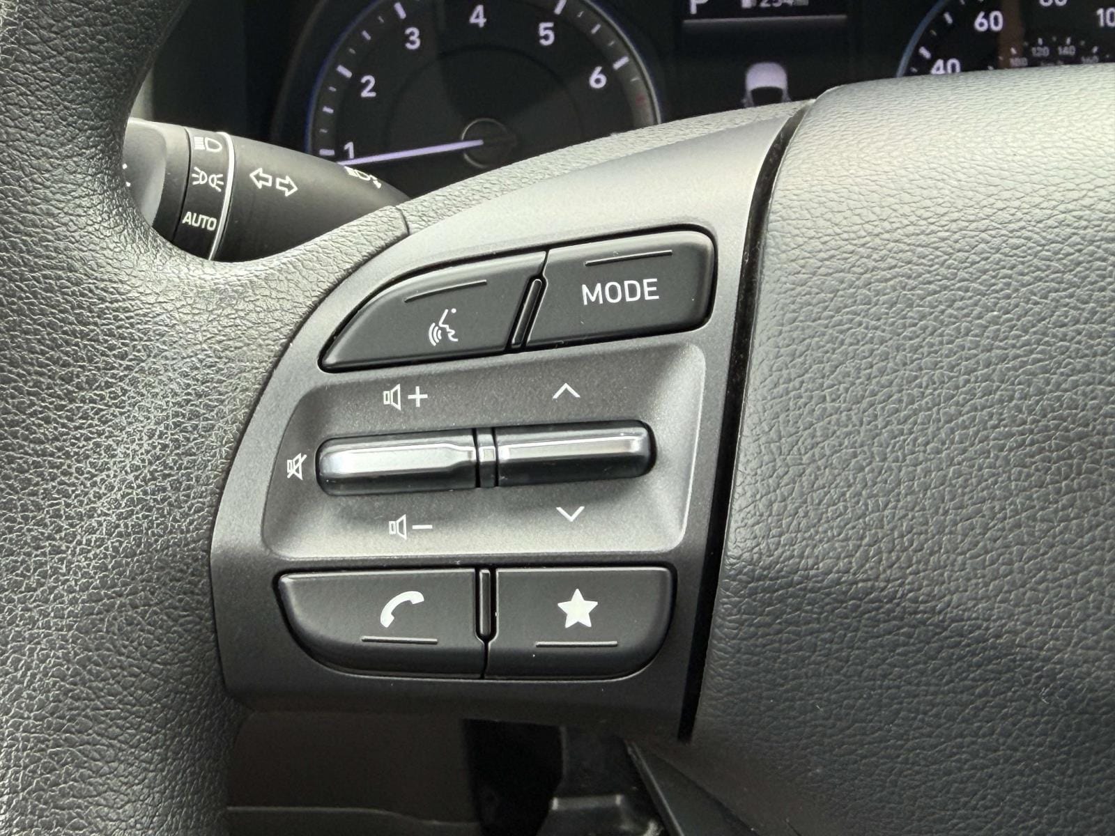 2023 Hyundai Kona SEL - Photo 21