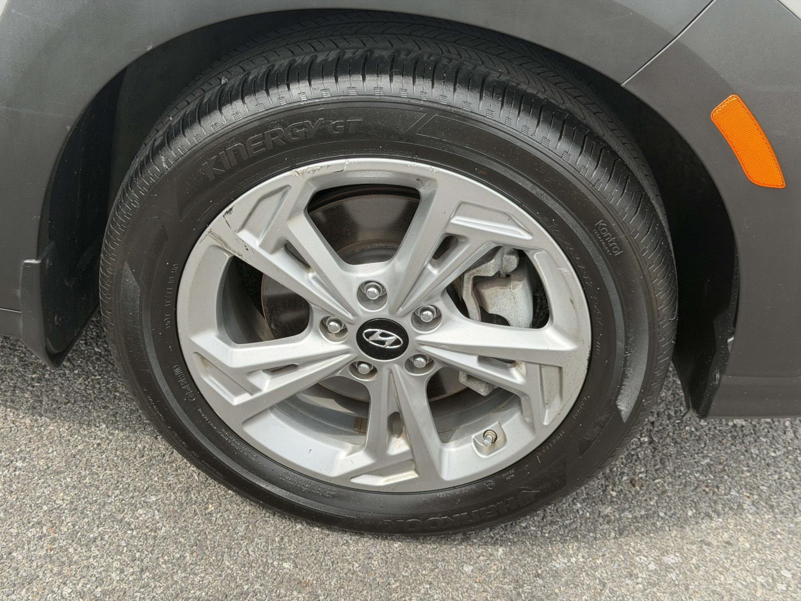 2023 Hyundai Kona SEL - Photo 8