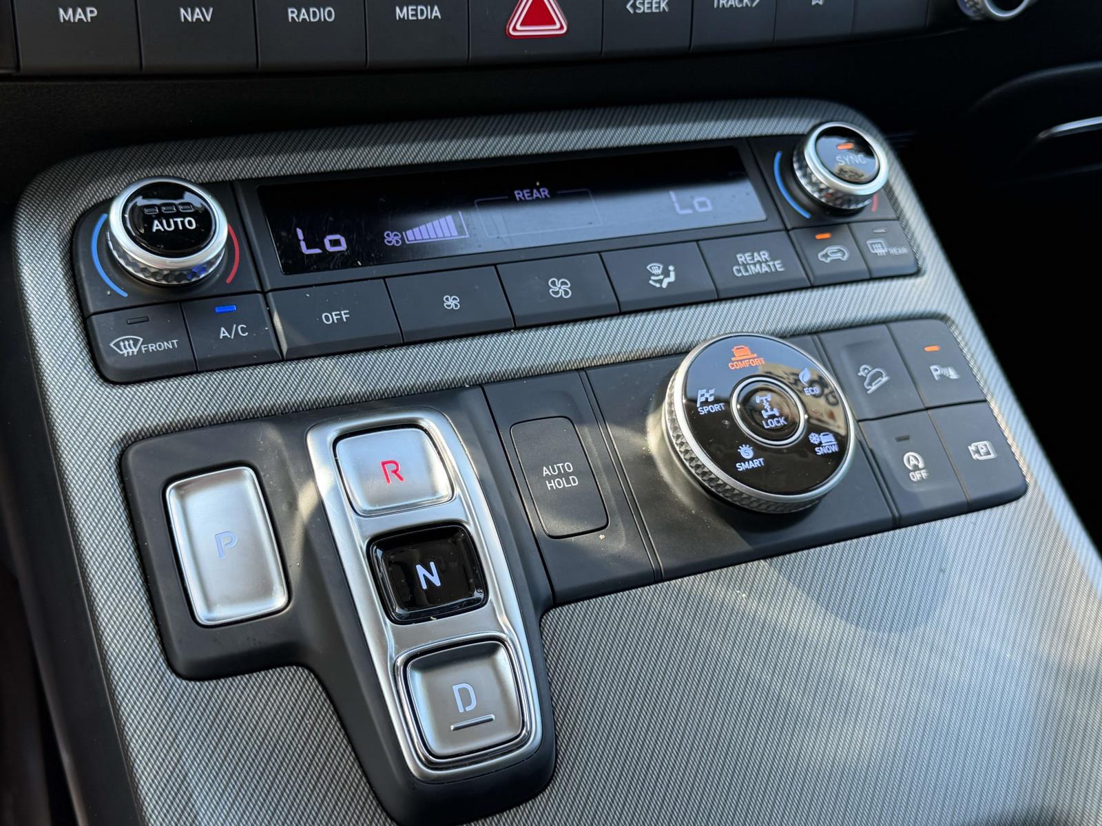 2024 Hyundai Palisade SE - Photo 30