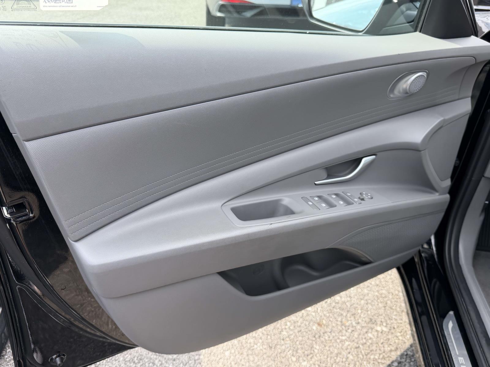 2024 Hyundai Elantra SEL - Photo 15