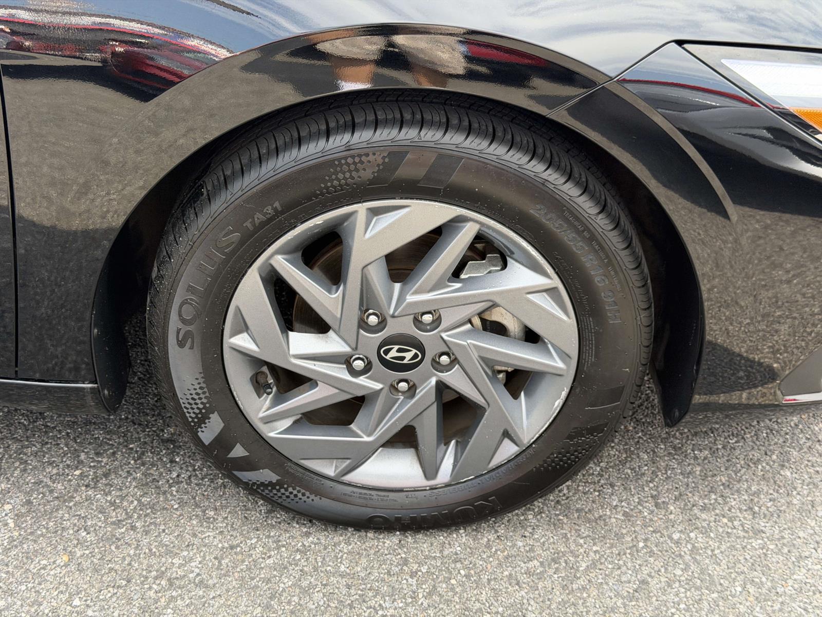 2024 Hyundai Elantra SEL - Photo 8