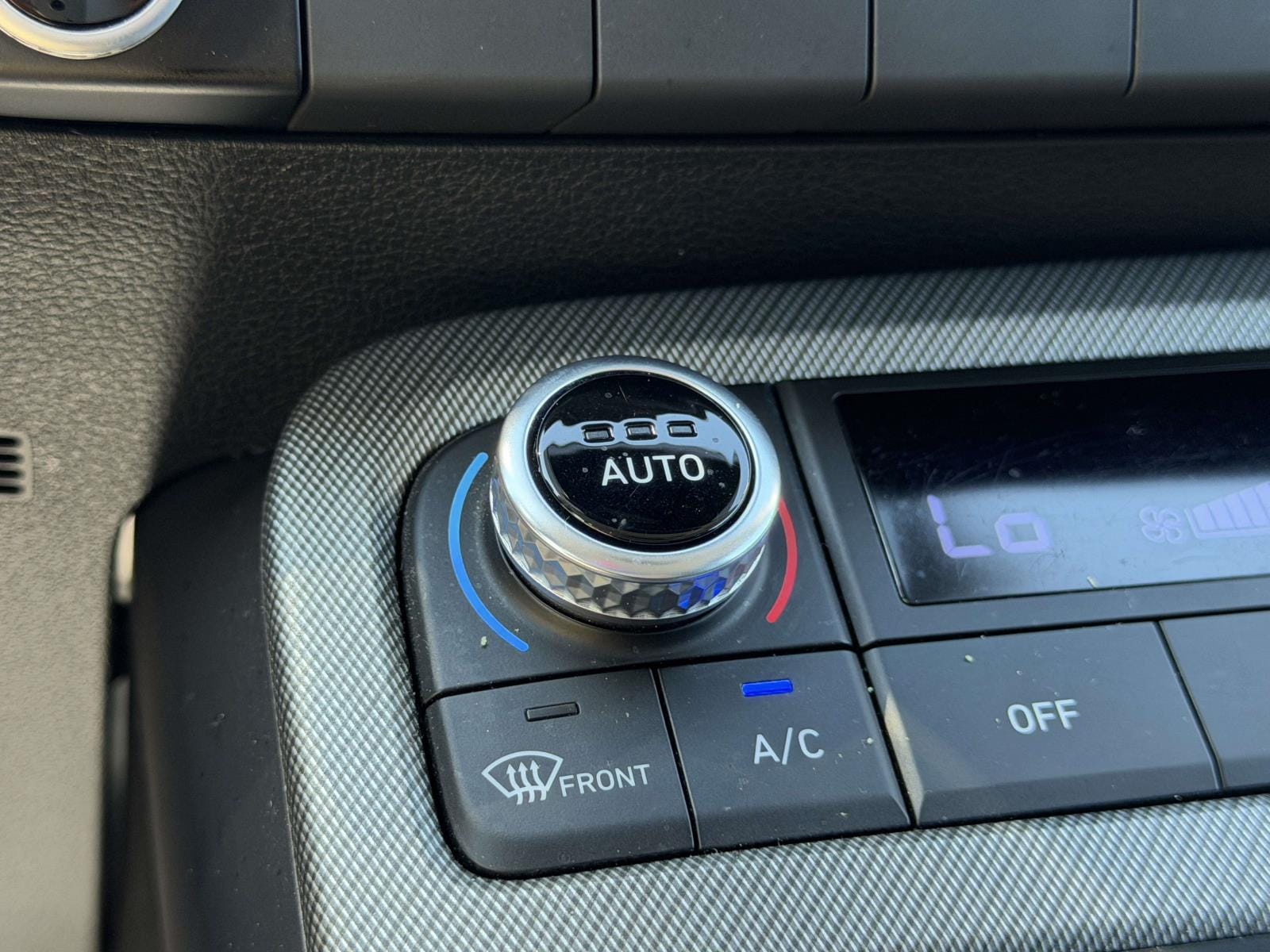 2024 Hyundai Palisade SE - Photo 35