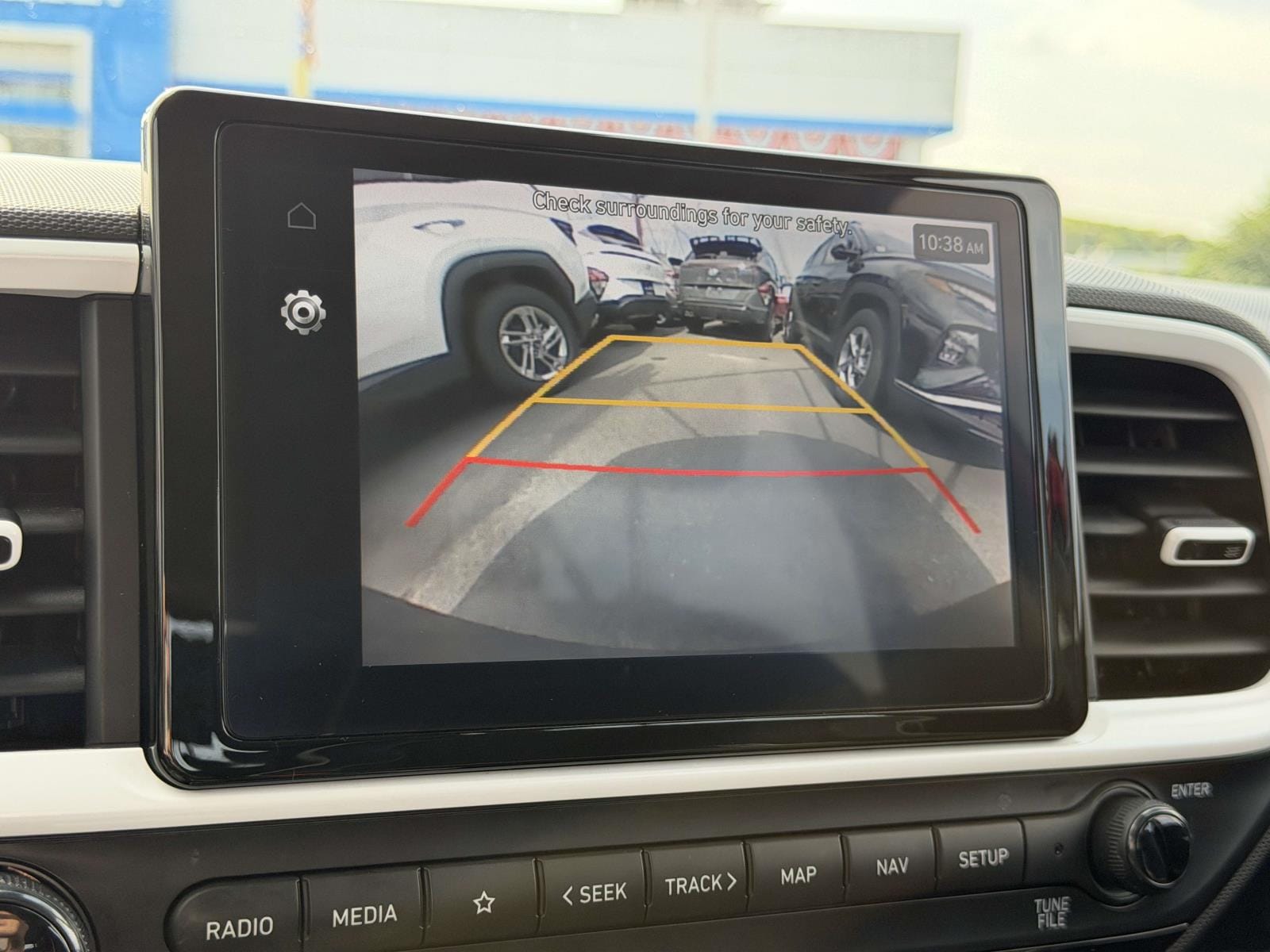 2023 Hyundai Venue Limited - Photo 27