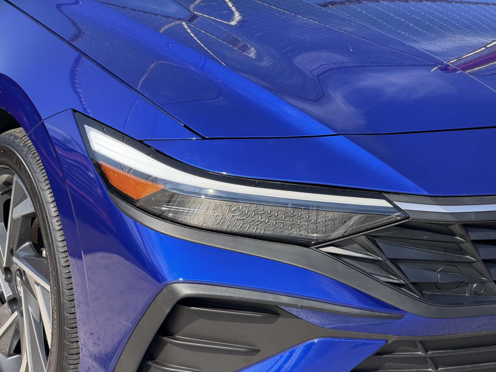 2025 Hyundai Elantra SEL - Photo 9