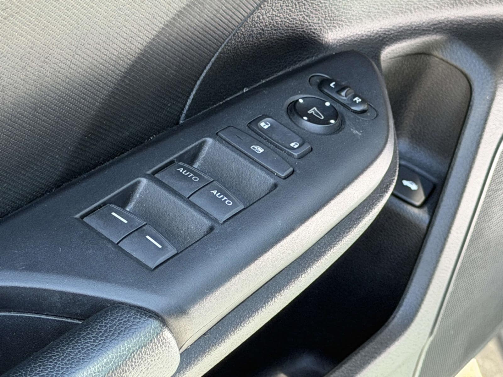 2021 Honda Civic Sport - Photo 17