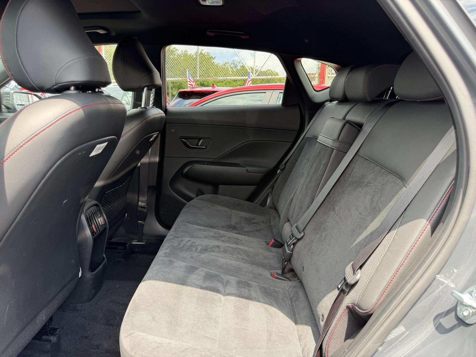 2024 Hyundai Kona N Line - Photo 12