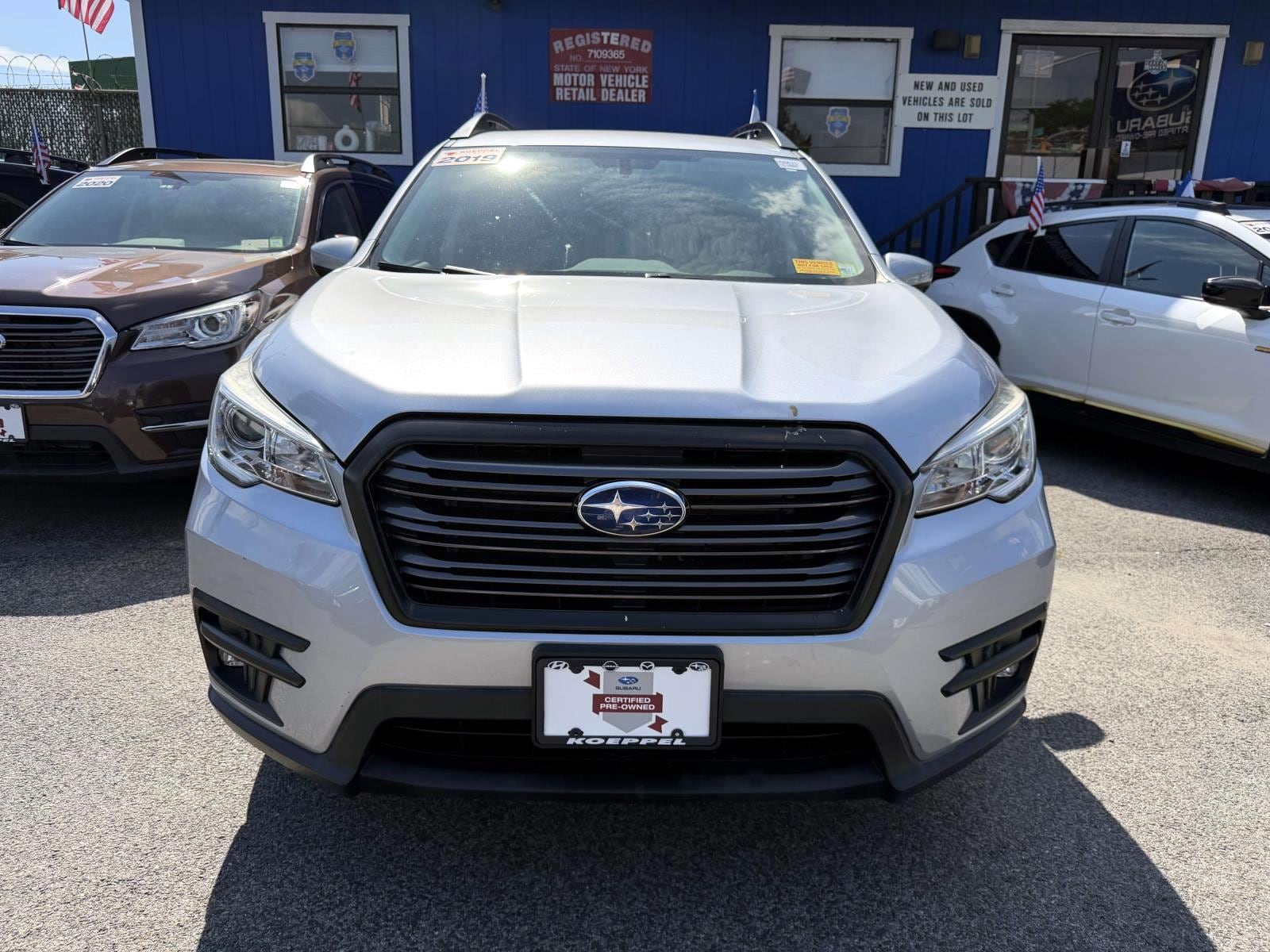 Used 2019 Subaru Ascent Premium with VIN 4S4WMACDXK3465191 for sale in Long Island City, NY