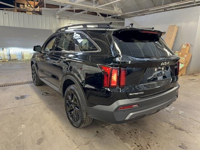 2023 Kia Sorento X-Line S - Photo 2